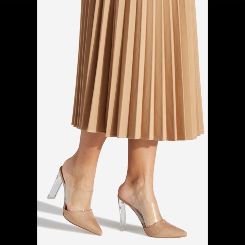 NWTShoeDazzle Slip-on Pointed Toe Heels in Size 10 - Picture 8 of 9